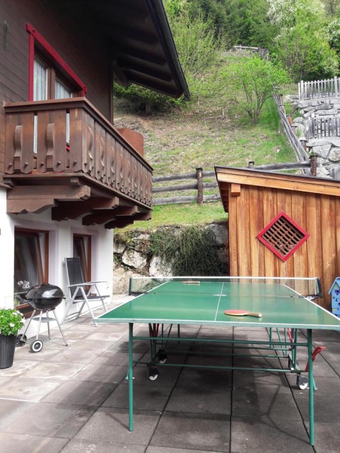 Hotel Haus Scharler, Talstation Neukirchen am Großvenediger Exterior foto